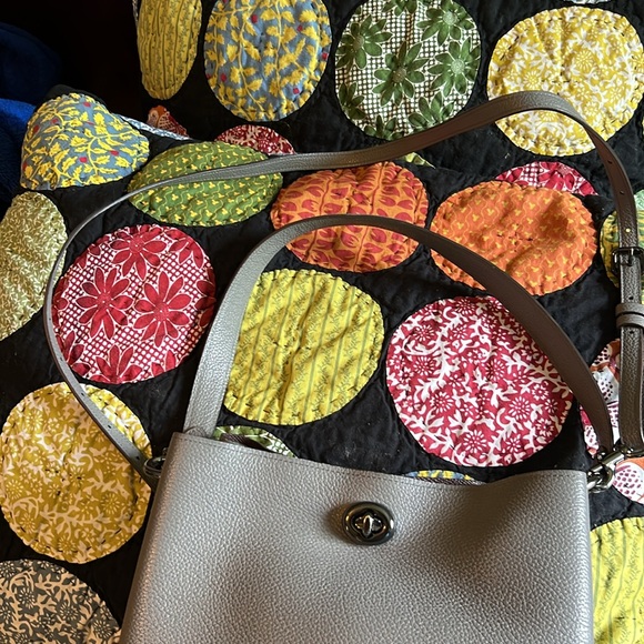 Authentic Coach Handbag - Picture 2 of 14